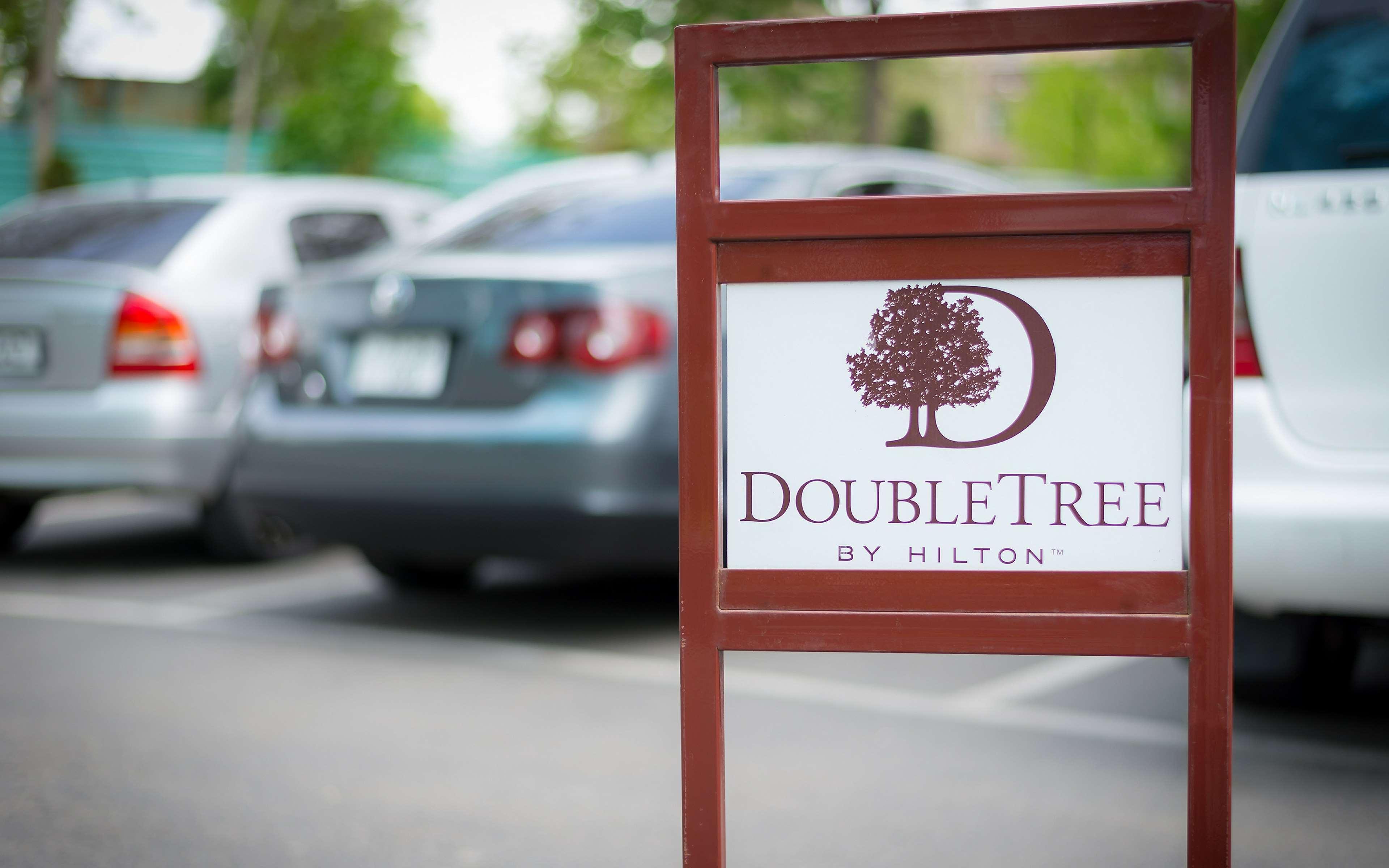 Doubletree By Hilton Yerevan City Centre Exteriér fotografie